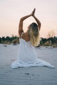 fibromialgia acupuntura yoga estrés